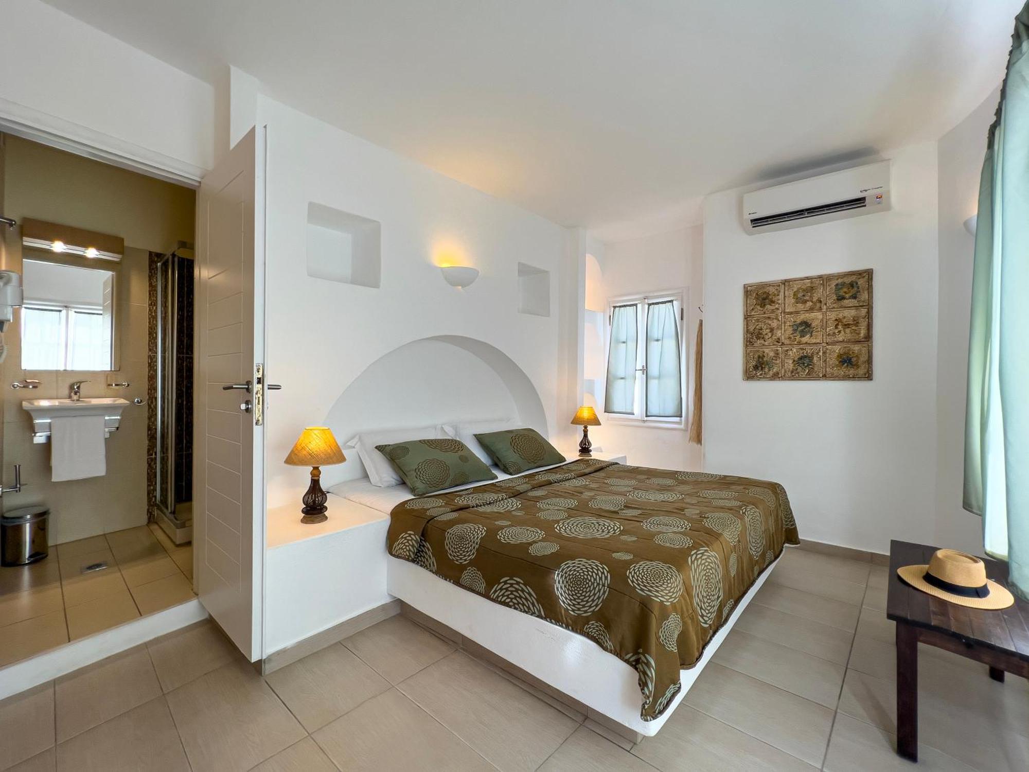Aspalathras White Hotel Folégandros Exterior foto
