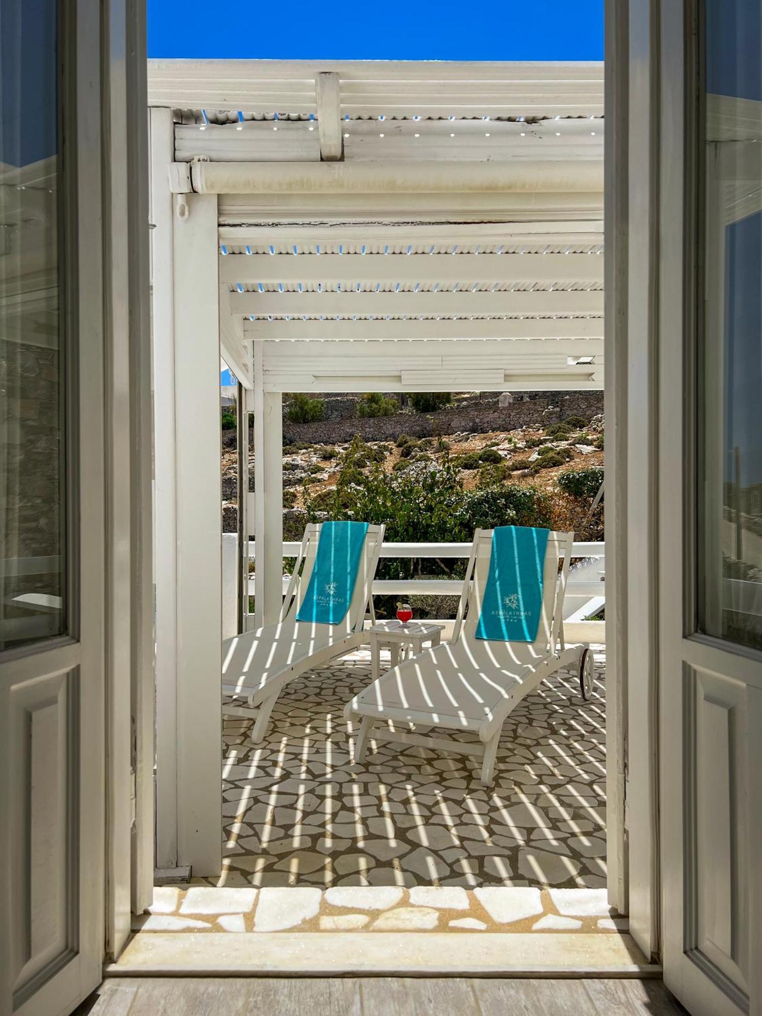 Aspalathras White Hotel Folégandros Exterior foto