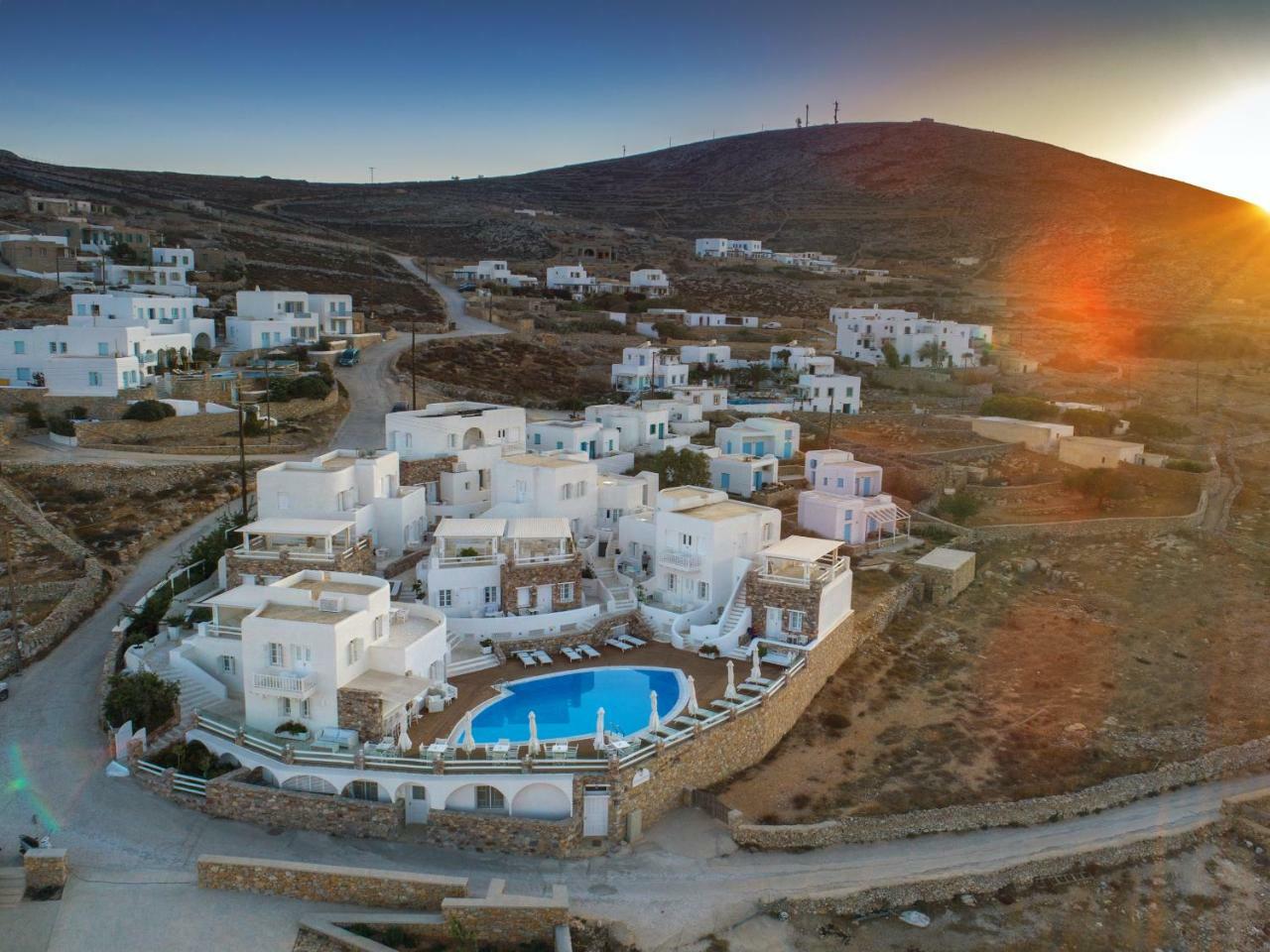 Aspalathras White Hotel Folégandros Exterior foto